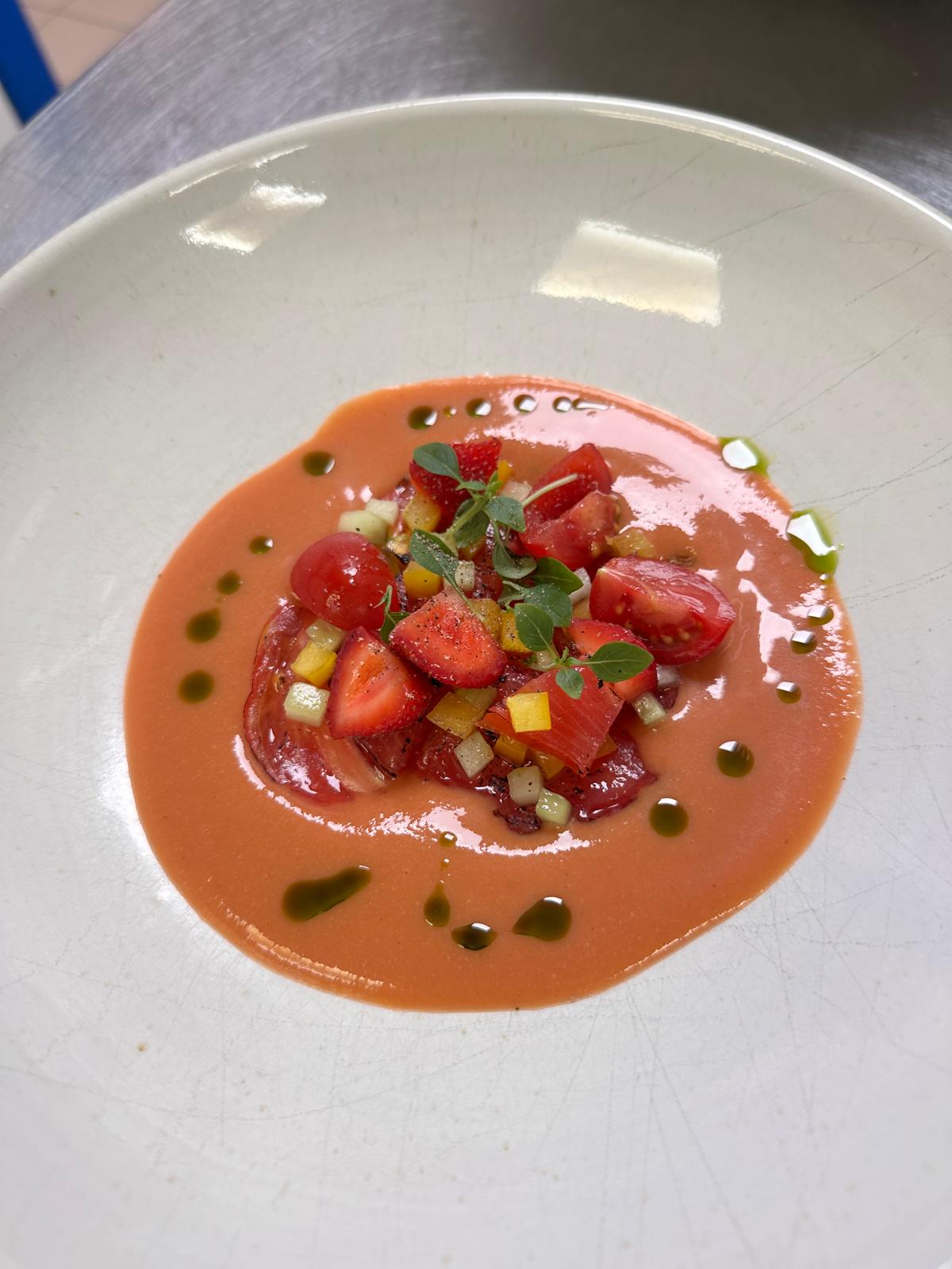 Gaspacho de fraise et tomate